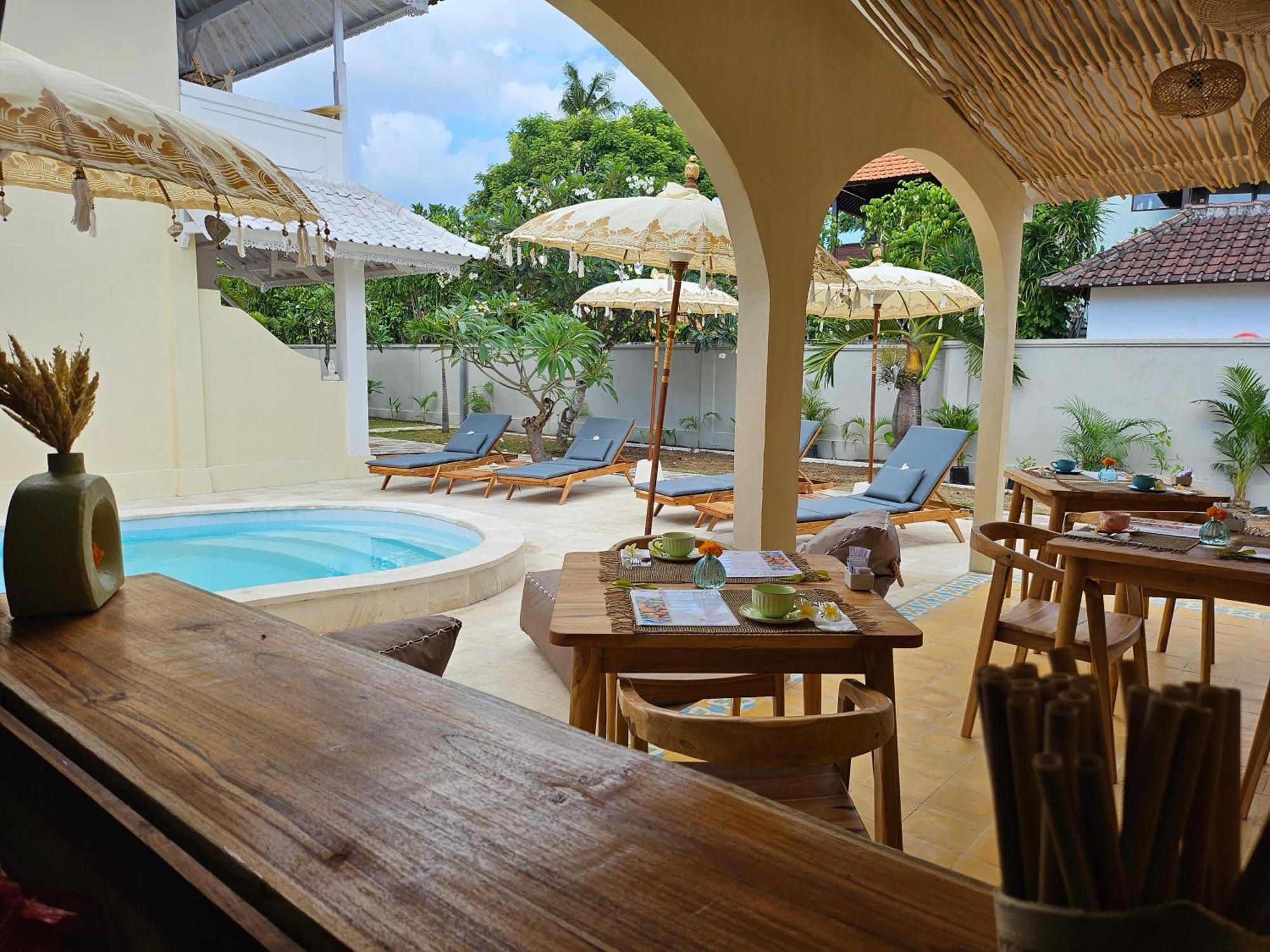 United Colors Of Lembongan Hotell Nusa Lembongan Eksteriør bilde