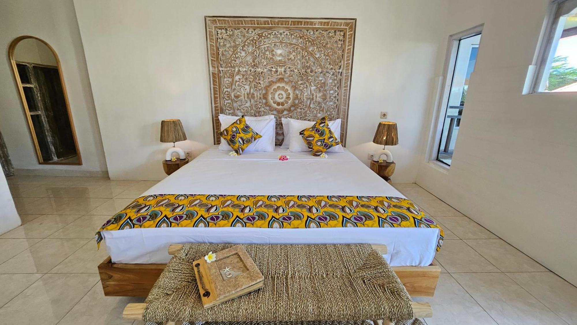 United Colors Of Lembongan Hotell Nusa Lembongan Eksteriør bilde