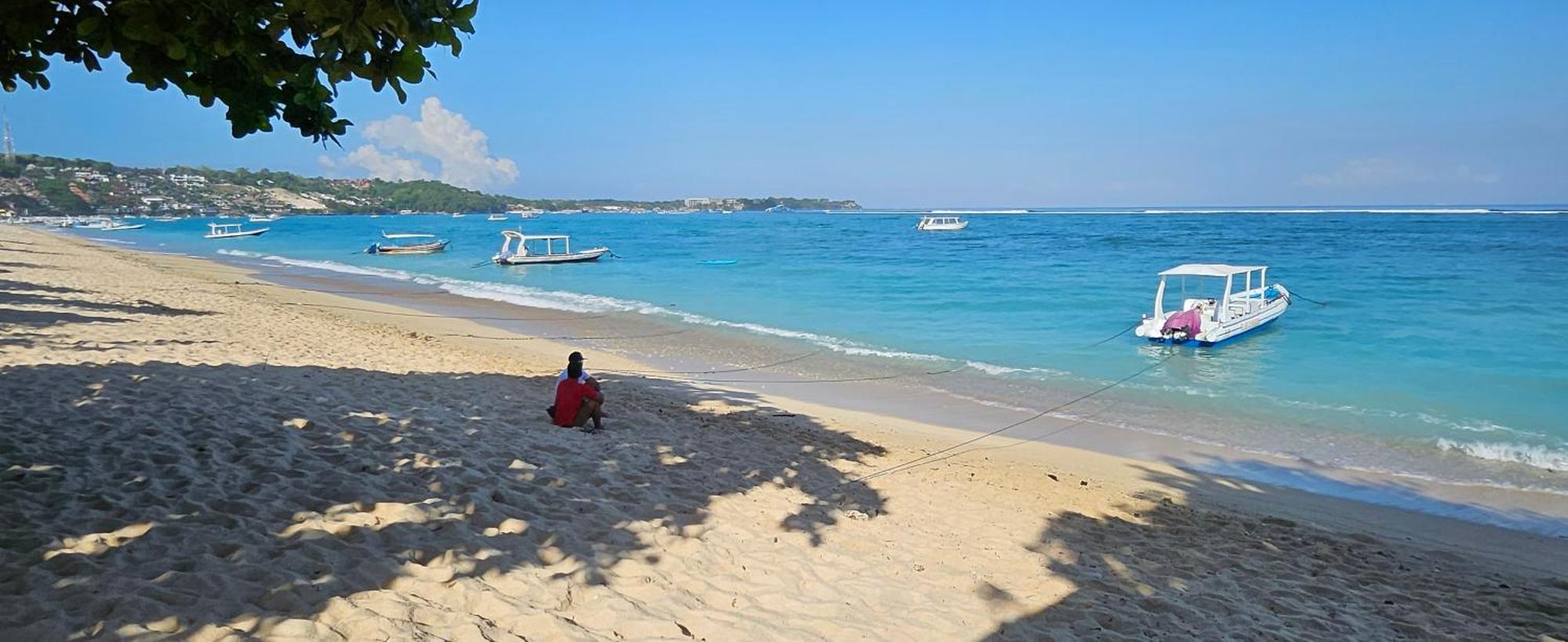 United Colors Of Lembongan Hotell Nusa Lembongan Eksteriør bilde